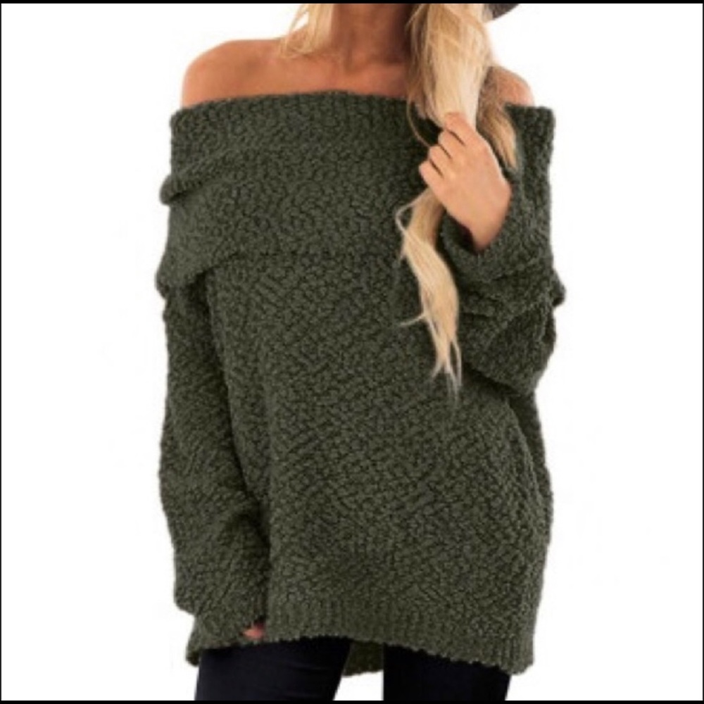 ✨Carmen cozy sweater✨✨